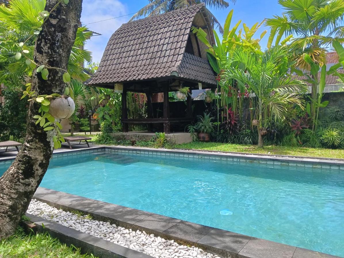 Kama Ayu Bungalow ウブド エクステリア 写真